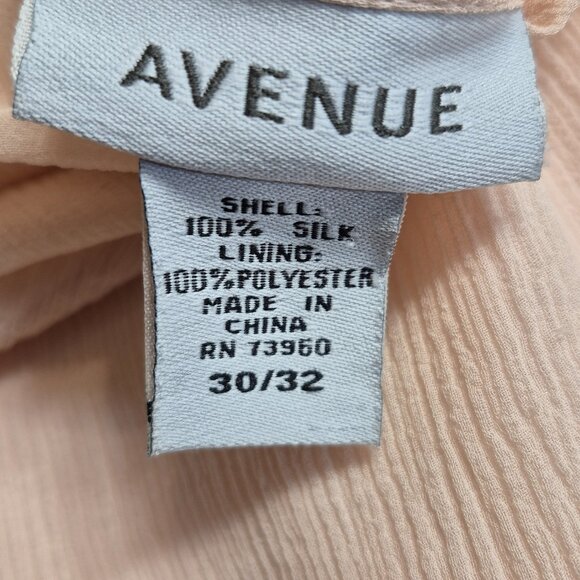 Avenue Long Sleeves Button Up Blouse Size 30/32 100% Silk Peach - Picture 4 of 4